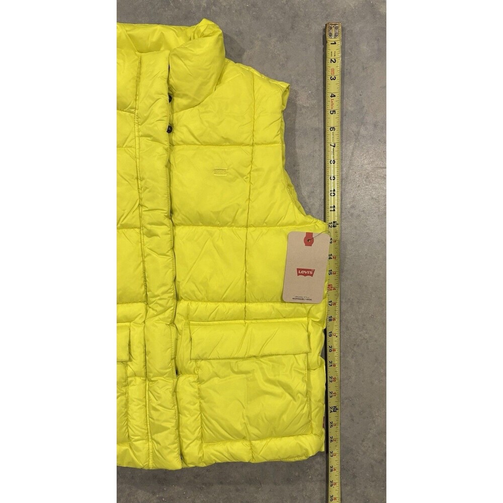 NWT Levi's Women's Sporty Box Quilted Puffer Vest Medium Yellow - Picture 3 of 7